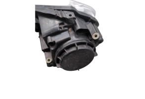 Optique avant principal droit (feux)(phare) VOLKSWAGEN GOLF 5 Photo n°3