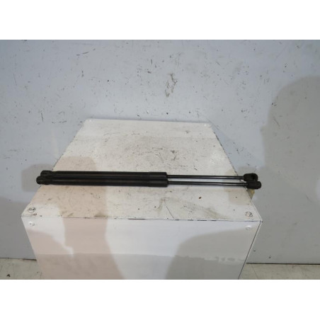Verin de coffre SUZUKI SWIFT 3