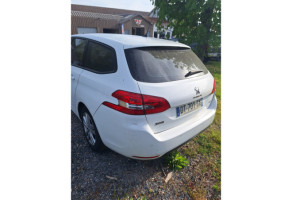 Feu arriere secondaire gauche (feux) PEUGEOT 308 2 SW Photo n°7