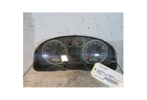 Compteur VOLKSWAGEN PASSAT 4 Photo n°1