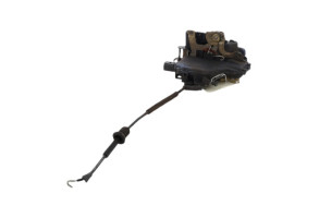 Serrure arriere droit VOLKSWAGEN GOLF 4 Photo n°1