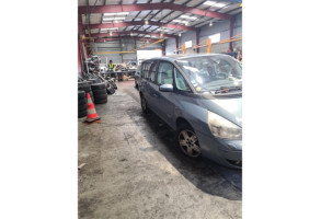 Poignee porte arriere gauche RENAULT ESPACE 4 Photo n°4