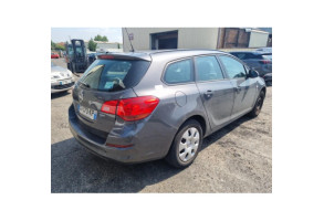 Attache ceinture arriere droit OPEL ASTRA J SPORTS Photo n°18