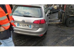 Feu arriere secondaire gauche (feux) VOLKSWAGEN GOLF 7 Photo n°11