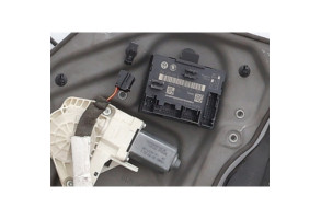 Leve vitre electrique avant droit SKODA SUPERB 2 Photo n°3