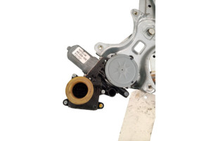 Leve vitre electrique avant droit TOYOTA COROLLA VERSO 2 Photo n°1