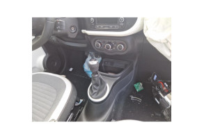Leve vitre electrique avant gauche RENAULT TWINGO 3 Photo n°9