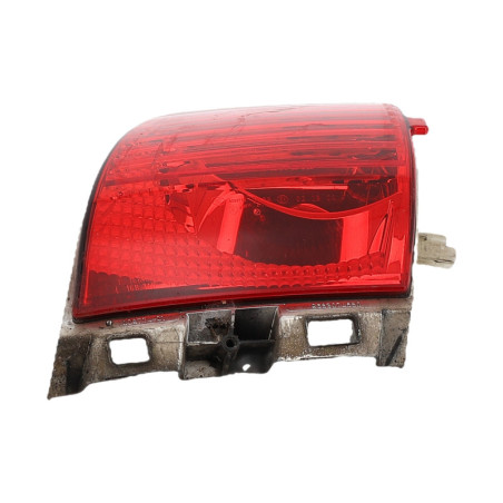 Feu de pare choc arriere gauche PEUGEOT 2008 1