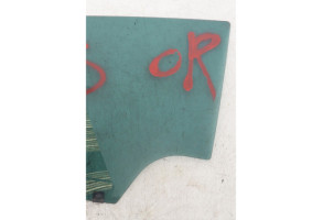 Vitre arriere gauche RENAULT CLIO 4 Photo n°3