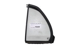 Custode arriere gauche (porte) TOYOTA YARIS 2 Photo n°2