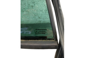 Custode arriere droit (porte) RENAULT MEGANE 3 Photo n°2