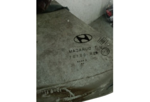 Custode arriere droit (porte) HYUNDAI I 20 1 Photo n°5
