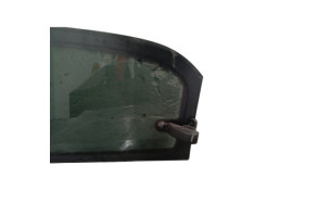 Vitre arriere droit RENAULT TWINGO 3 Photo n°10