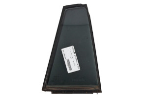 Custode arriere droit (porte) TOYOTA VERSO Photo n°5