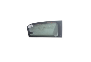 Vitre arriere droit RENAULT TWINGO 3 Photo n°1
