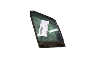 Custode avant droit (porte) TOYOTA AVENSIS 3 Photo n°1