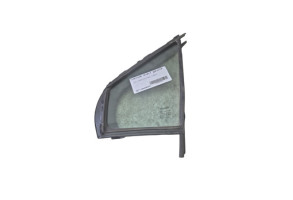 Custode avant gauche (porte) TOYOTA YARIS 3 Photo n°1
