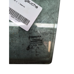 Custode avant gauche (porte) TOYOTA YARIS 3 Photo n°1
