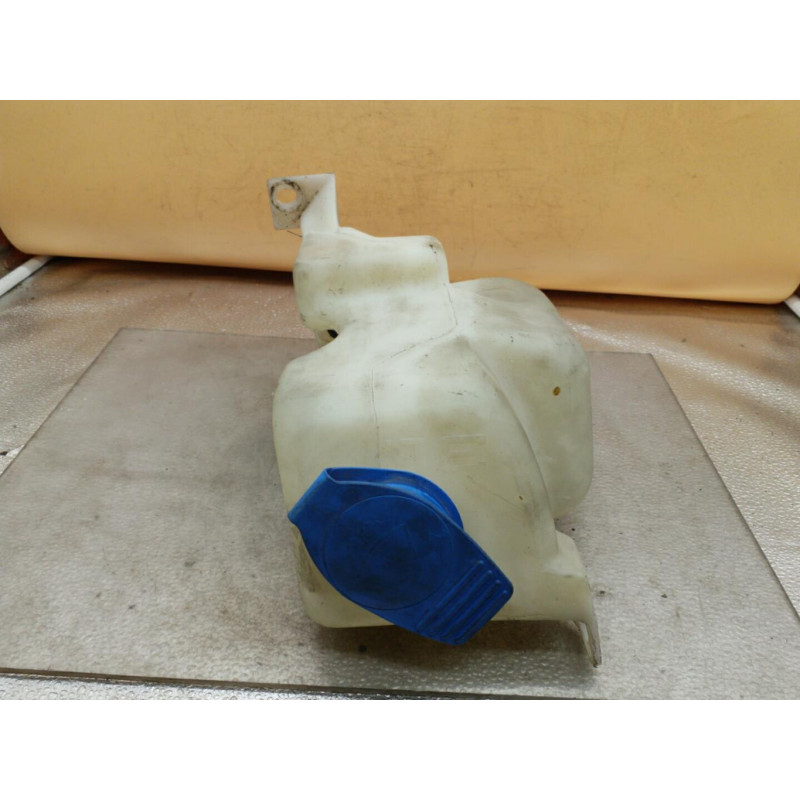 Vase de lave glace SKODA OCTAVIA 1 Photo n°1