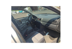 Vase de lave glace SKODA OCTAVIA 1 Photo n°16