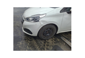 Custode avant gauche PEUGEOT 208 1 Photo n°12