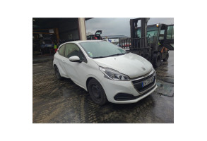 Custode avant gauche PEUGEOT 208 1 Photo n°17