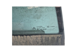 Vitre arriere droit CITROEN DS4 Photo n°2