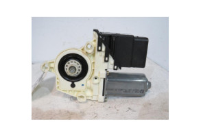 Leve vitre electrique arriere droit VOLKSWAGEN TOURAN 1 Photo n°2