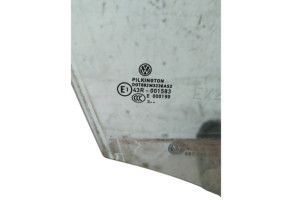 Vitre avant droit VOLKSWAGEN POLO 5 Photo n°2