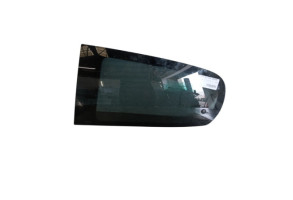 Vitre arriere gauche CITROEN C1 2 Photo n°1