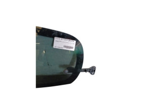 Vitre arriere gauche CITROEN C1 2 Photo n°2