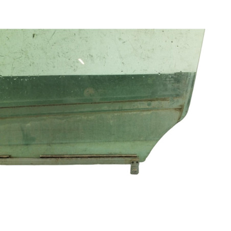 Vitre avant droit SUZUKI SWIFT 3