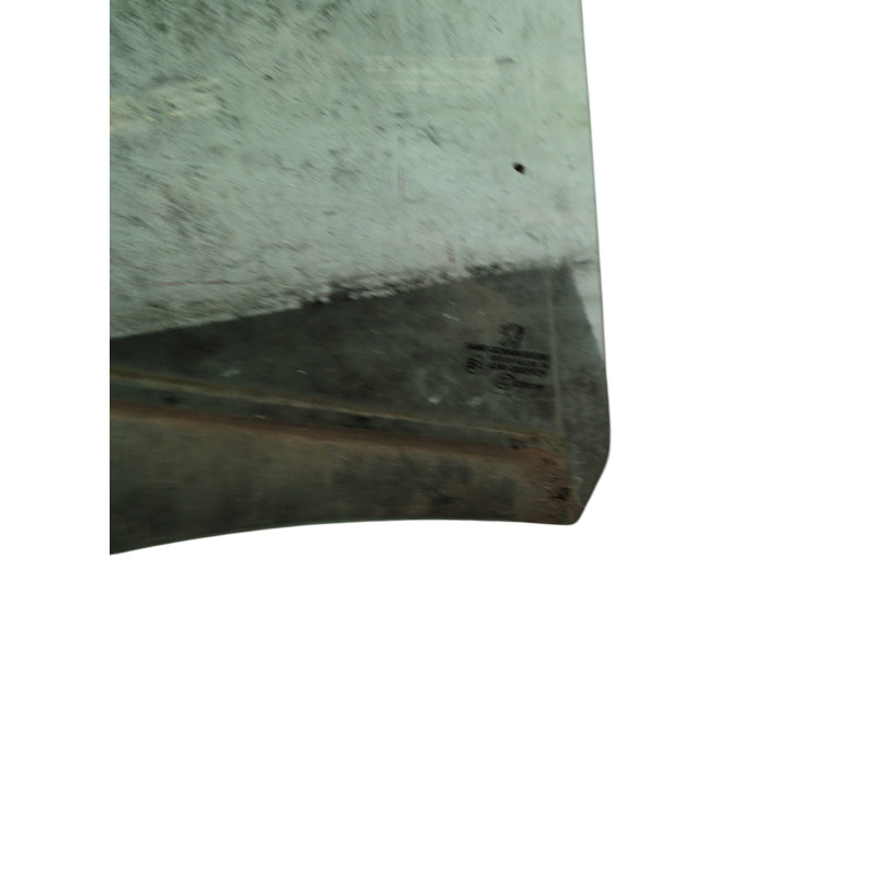 Vitre arriere droit PEUGEOT 508 1 Photo n°1