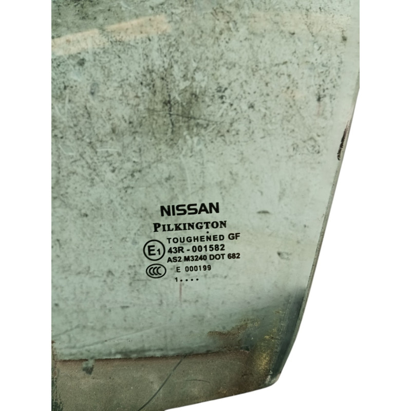 Vitre avant gauche NISSAN QASHQAI 1 Photo n°1