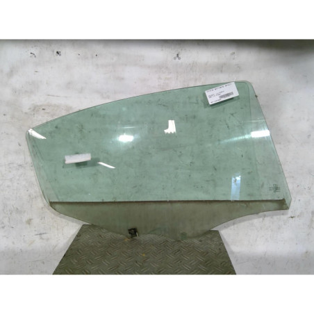 Vitre arriere droit PEUGEOT 508 1