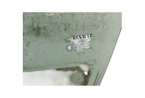 Vitre avant gauche RENAULT CLIO 4 Photo n°2