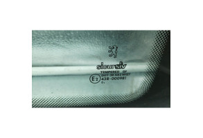 Custode arriere droit PEUGEOT 406 Photo n°2