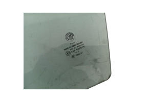 Vitre arriere gauche ALFA ROMEO GIULIETTA 2 Photo n°1