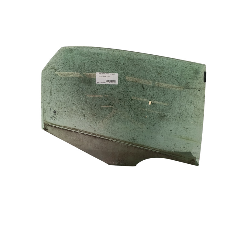 Vitre arriere droit FIAT 500L Photo n°1