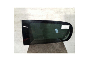 Vitre arriere gauche CITROEN C1 2 Photo n°1