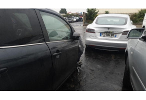 Vitre arriere gauche CITROEN C1 2 Photo n°5