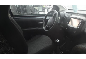 Vitre arriere gauche CITROEN C1 2 Photo n°8