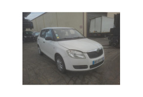 Vitre arriere droit SKODA FABIA 2 Photo n°13