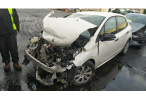 Essieu arriere PEUGEOT 208 1 Photo n°9