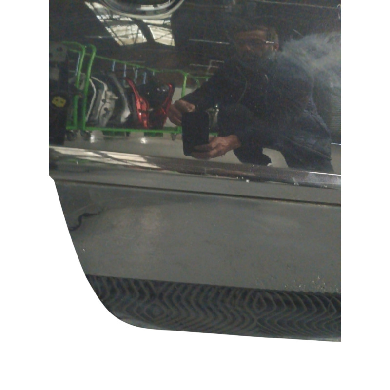 Porte avant droit VOLKSWAGEN GOLF 5 Photo n°1