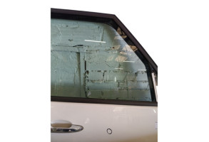 Porte avant droit FIAT 500L Photo n°10