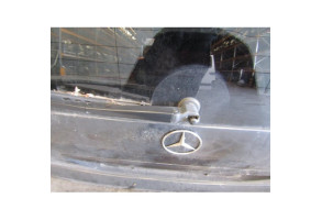 Malle/Hayon arriere MERCEDES CLASSE M 163 Photo n°6