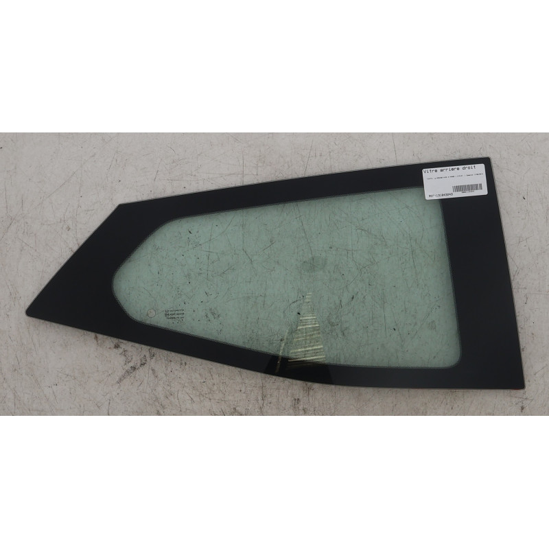 Vitre arriere droit TOYOTA AYGO 2 Photo n°1