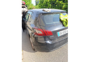 Feu arriere principal gauche (feux) PEUGEOT 308 2 Photo n°9