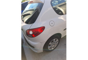 Feu arriere principal droit (feux) PEUGEOT 206+ Photo n°19